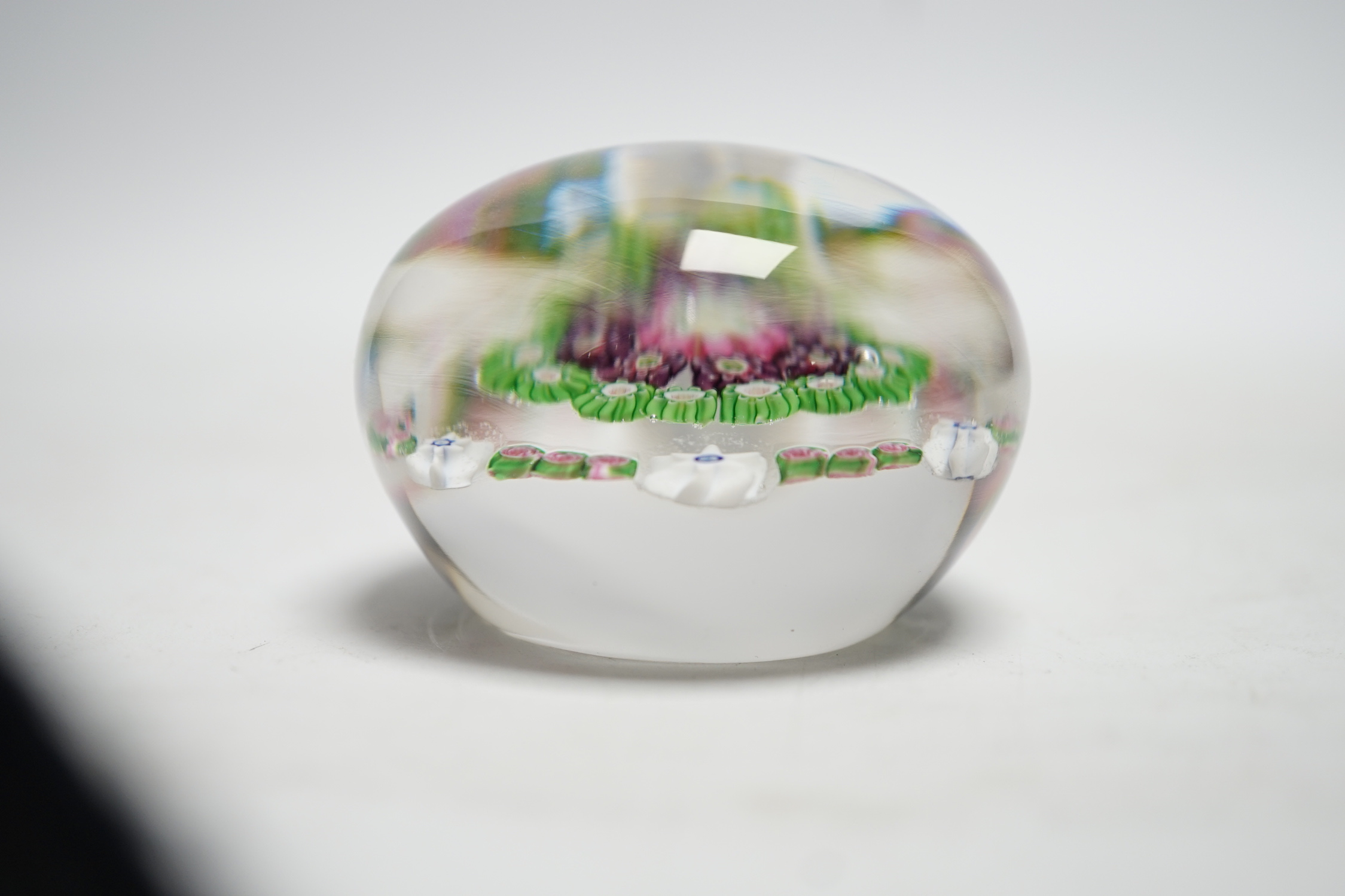 A Clichy garland floral paperweight, 6cm